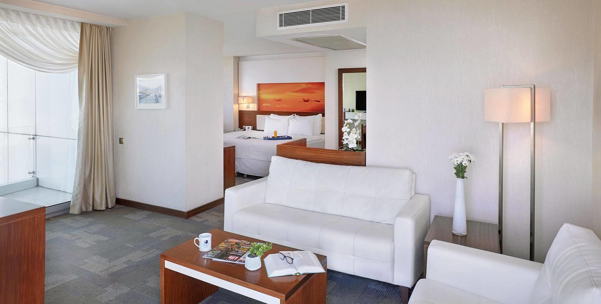 Kordon Hotel Pasaport Izmir Exteriör bild