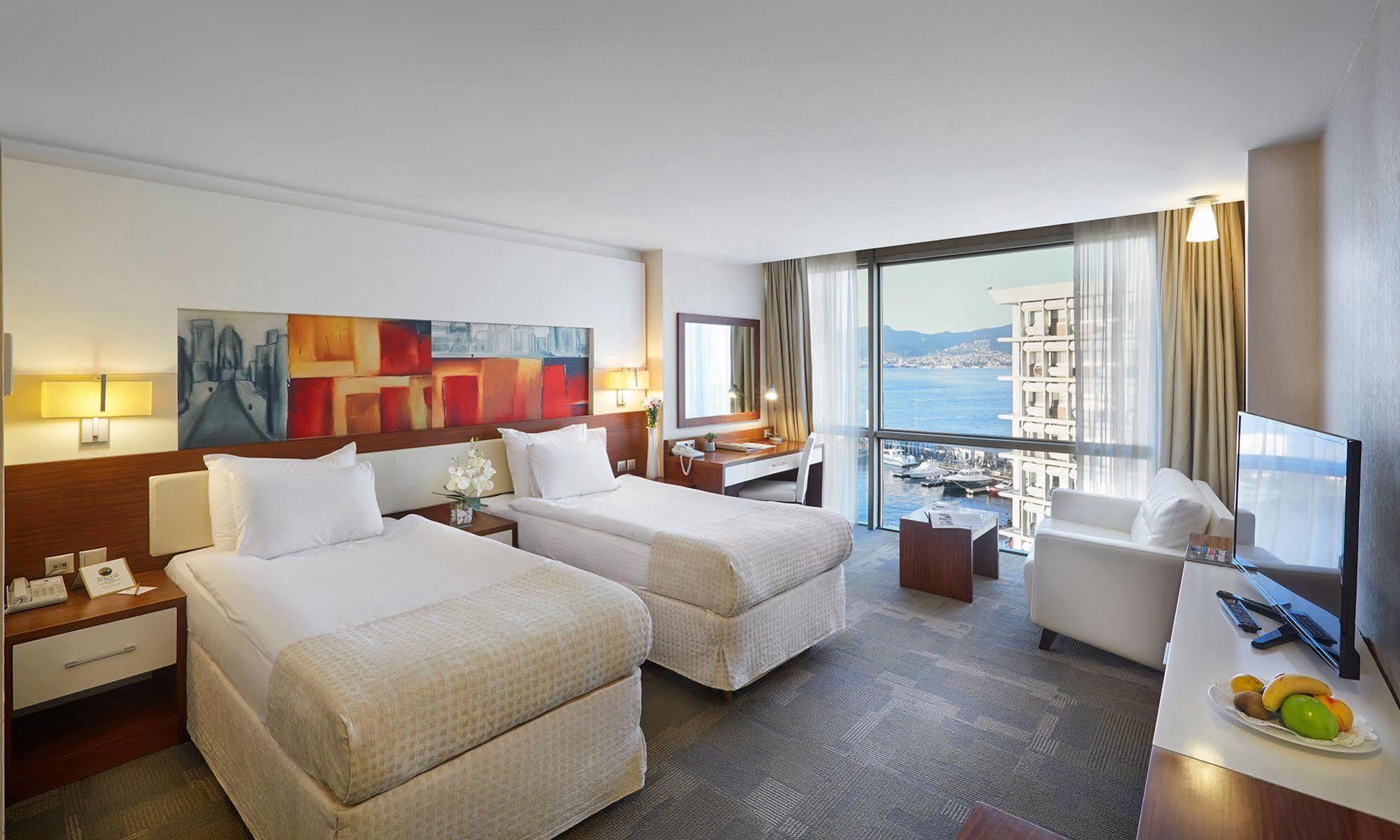 Kordon Hotel Pasaport Izmir Exteriör bild
